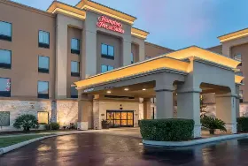 Photograph of Hampton Inn, Selma