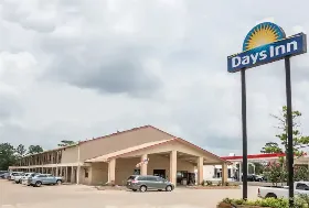 Photograph of Days Inn, Bastrop