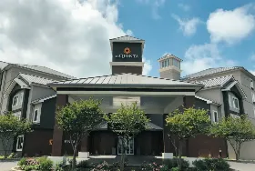 Photograph of La Quinta Inn & Suites, Austin