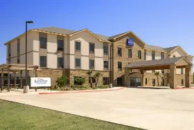 Photograph of Baymont Inn & Suites, Cotulla