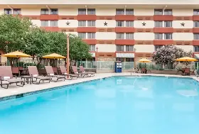 Photograph of Wyndham Garden Austin, Austin
