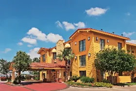Photograph of LQ Inn Sea World / Ingram Park,