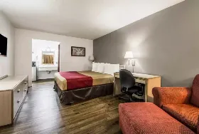 Photograph of Econo Lodge, Dallas