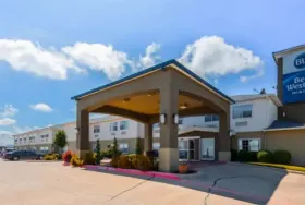 Photograph of Best Western Club House Inn & Suites, Mineral Wells