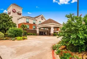 Photograph of Best Western Denton Inn & Suites, Denton