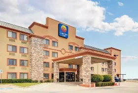Photograph of Comfort Inn, Grapevine