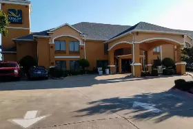 Photograph of Quality Inn, Hillsboro