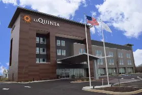Photograph of La Quinta Inn & Suites, Round Rock