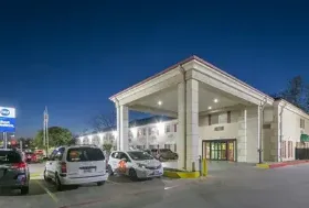 Photograph of Best Western San Marcos, San Marcos
