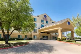 Photograph of Comfort Suites, Austin