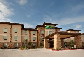 Photograph of Holiday Inn Express, Marble Falls