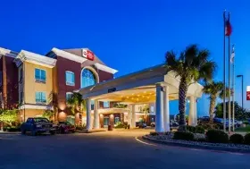Photograph of Best Western Plus, Woodway