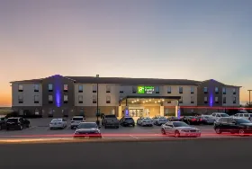 Photograph of Holiday Inn Express, West