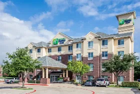 Photograph of Holiday Inn Express, Grand Prairie