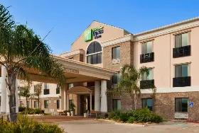 Photograph of Holiday Inn Express, Fairfield