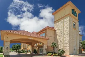 Photograph of La Quinta Inn & Suites, Granbury