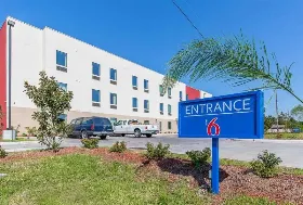 Photograph of Motel 6, Texas City