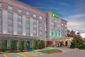 Photograph of Holiday Inn DFW Airport South, Fort Worth