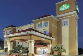 Photograph of LQ Inn & Suites Corsicana, Corsicana