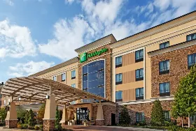 Photograph of Holiday Inn Arlington NE-Rangers Ballpark, Arlington