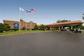 Photograph of Best Value Shepherds Inn And Suites Hurst / Ft. Worth, 