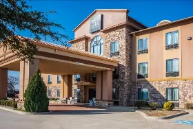 Photograph of Red Lion Inn & Suites Mineral Wells, Mineral Wells