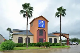 Photograph of Americas Best Value Inn, San Benito