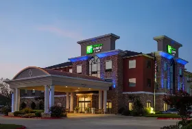 Photograph of Holiday Inn Express & Suites, Texarkana