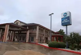 Photograph of Best Western Lake Conroe Inn, Montgomery