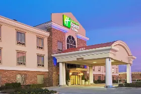 Photograph of Holiday Inn Express, Conroe