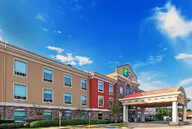 Photograph of Holiday Inn Express, Jasper