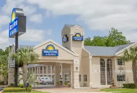 Photograph of Days Inn, Nacogdoches