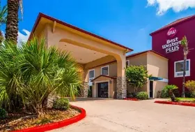 Photograph of Best Western Plus, Vidor