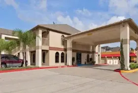 Photograph of Best Western Deer Park Inn & Suites, Deer Park