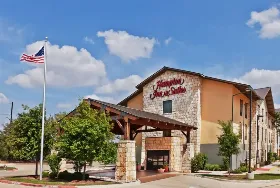 Photograph of Hampton Inn, Lakeway