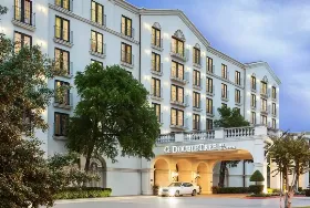 Photograph of DoubleTree by Hilton, Austin