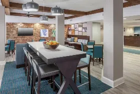 Photograph of Hampton Inn, Austin
