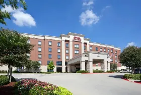 Photograph of Hampton Inn, Allen