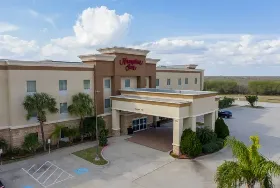 Photograph of Hampton Inn, Alice