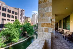 Photograph of Embassy Suites, San Antonio