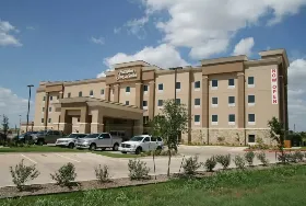 Photograph of Hampton Inn, Cleburne