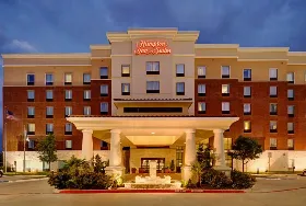 Photograph of Hampton Inn & Suites Dallas/Lewisville-Vista Ridge Mall, Lewisville