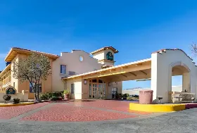 Photograph of LQ Inn El Paso Airport, El Paso