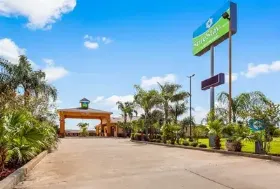 Photograph of Best Western Garden Inn, Falfurrias