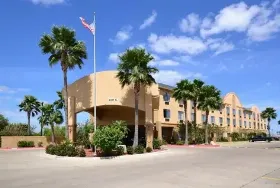 Photograph of Best Western Casa Villa Inn & Suites, Harlingen