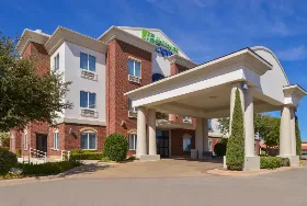 Photograph of Holiday Inn Express & Suites, Abilene