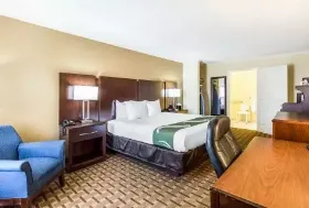 Photograph of Quality Inn, Abilene