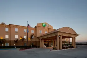 Photograph of Holiday Inn, Zapata