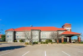 Photograph of La Quinta Inn & Suites, Eastland