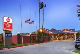 Photograph of Best Western Edinburg Inn & Suites, Edinburg
